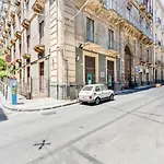 Duomo Central & Elegant Flat